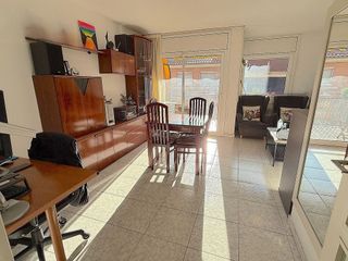 Casa pareada en venta en Les Torres - Ca n'Alzamora en Rubí