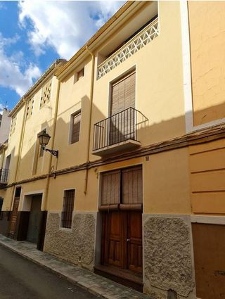 Casa pareada en venta en Ayora