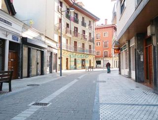 Local comercial en alquiler en Centro en Errenteria