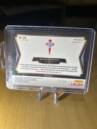 Oscar Mingueza 12/25 Select