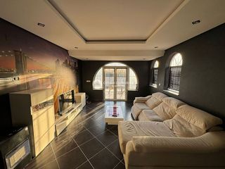 Casa adosada en venta en La Siesta - El Salado - Torreta en Torrevieja