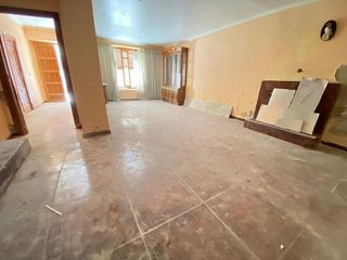 Casa adosada en venta en Torredonjimeno