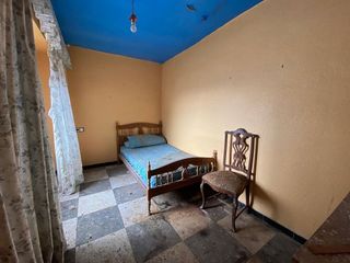 Casa adosada en venta en Torredonjimeno