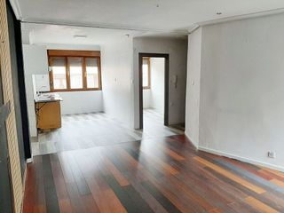 Piso en venta en El Llano en Gijón