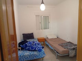 Piso en venta en Cuatrocientas Viviendas en Alicante