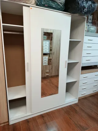 Armario puertas correderas espejo