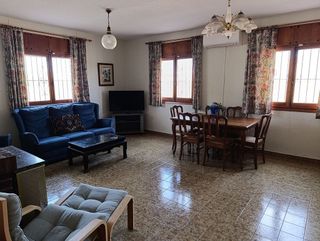 Chalet en venta en La Siesta - El Salado - Torreta en Torrevieja