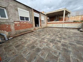 Chalet en venta en Crevillent