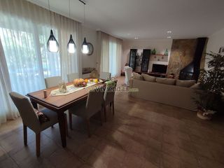 Chalet en venta en Vallirana