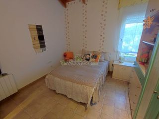 Chalet en venta en Vallirana