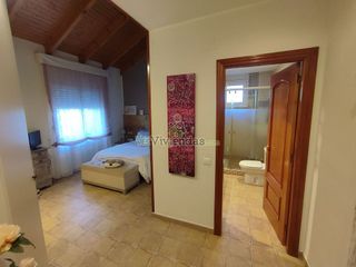 Chalet en venta en Vallirana