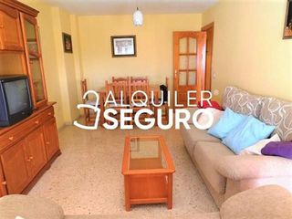 Piso en alquiler en Cotomar - Urbanizaciones en Rincón de la Victoria