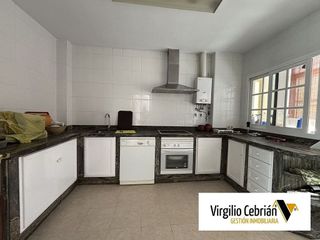 Chalet en venta en Centro - Zona Playas en Chipiona