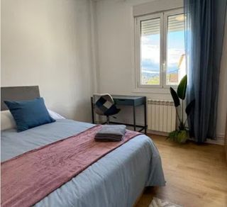 Buenas vistas internet y calefacción incluido.