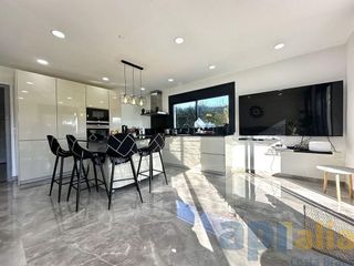 Chalet en venta en Cabanyes-Mas Ambrós-Mas Pallí en Calonge