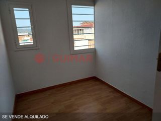 Piso en venta en La Prosperitat en Barcelona