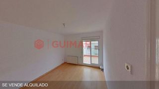 Piso en venta en La Prosperitat en Barcelona