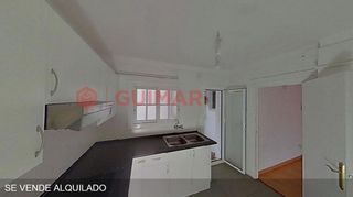 Piso en venta en La Prosperitat en Barcelona