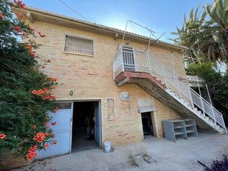 Chalet en venta en Pueblo Levante en Benidorm