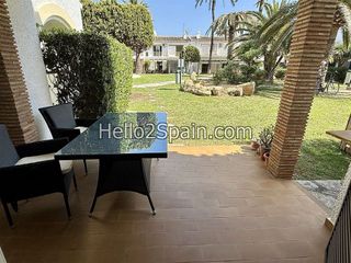 Casa adosada en venta en Les Marines/Las Marinas en Dénia