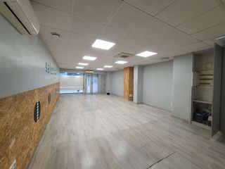 Local comercial en alquiler en Centro en Almería