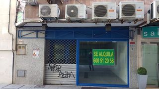 Local comercial en alquiler en Centro en Almería