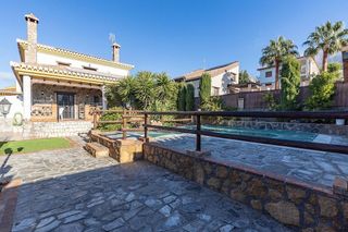 Chalet en venta en Dúrcal
