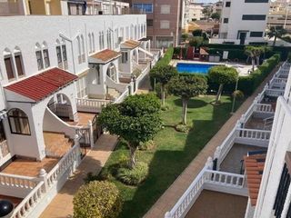 Casa adosada en venta en Torrelamata - La Mata en Torrevieja
