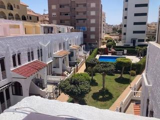 Casa adosada en venta en Torrelamata - La Mata en Torrevieja