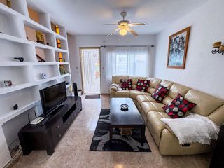 Casa adosada en venta en Playa del Cura en Torrevieja