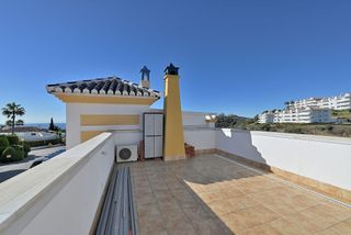Casa adosada en venta en Calahonda en Mijas