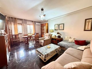 Casa adosada en venta en Roquetas Centro en Roquetas de Mar