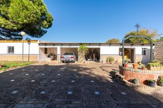 Chalet en venta en Espartinas