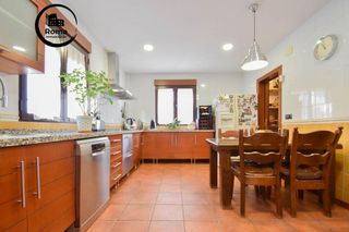 Chalet en venta en Cúllar Vega