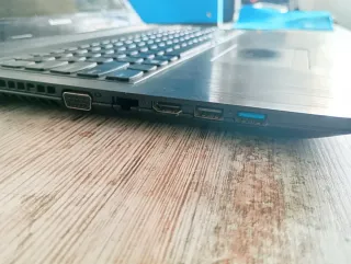 Lenovo G50-70 Portátil