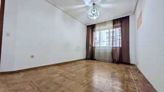 Piso en venta en Centro en Gijón
