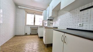 Piso en venta en Centro en Gijón