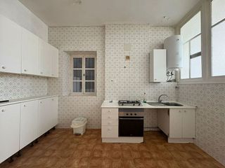 Piso en venta en Centro en Ferrol