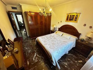 Piso en venta en Hospital en Jaén