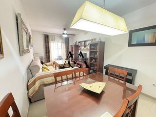 Piso en venta en Lucena