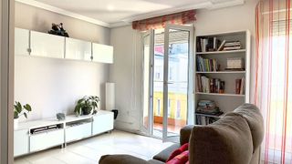 Piso en venta en Numancia - San Fernando en Santander