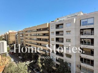 Piso en venta en Trinitat en Valencia