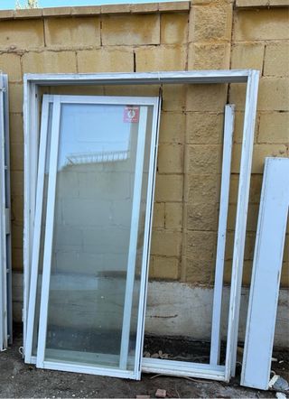 2 Balconeras con persianaDoble Climalit Correderas