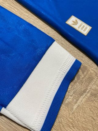 Camiseta Manga Larga Azul