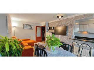 Casa en venta en Estadi-Horta Vermella-Santa Anna en Vic