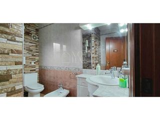 Casa en venta en Estadi-Horta Vermella-Santa Anna en Vic