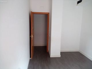 Piso en venta en Creu de Barberà en Sabadell