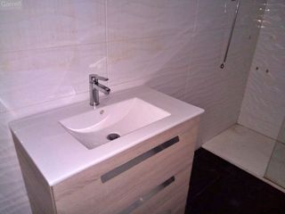 Piso en venta en Creu de Barberà en Sabadell