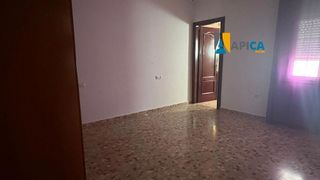 Casa en venta en La Banda - Campo de Fútbol en Chiclana de la Frontera