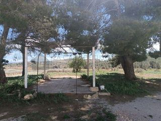 Chalet en venta en Yecla